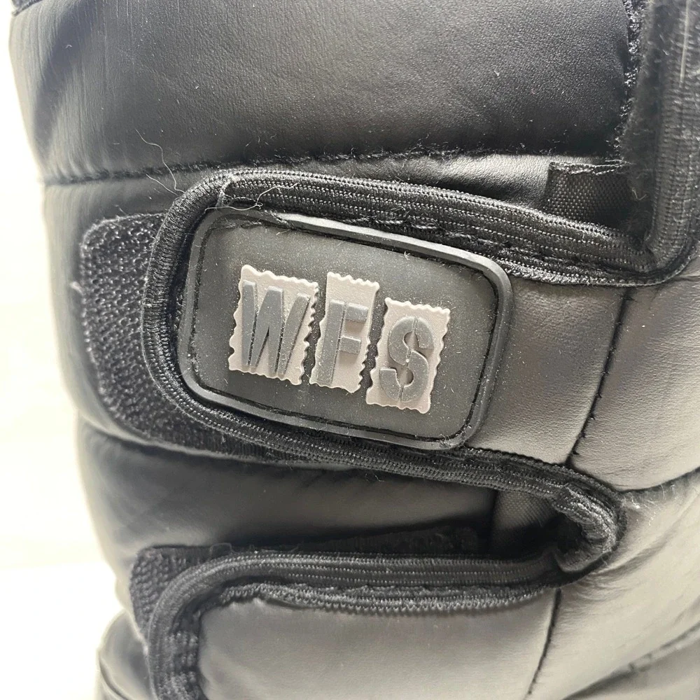 WFS Mens Black Puffer Snow Boots Waterproof‎ Winter Warm Insulated Size 9